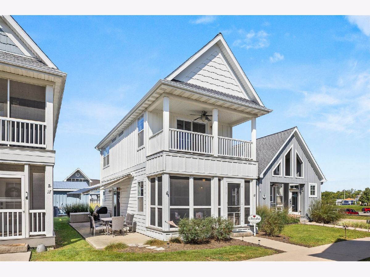  Sold Ottawa Illinois, 179 Leeward Way #18