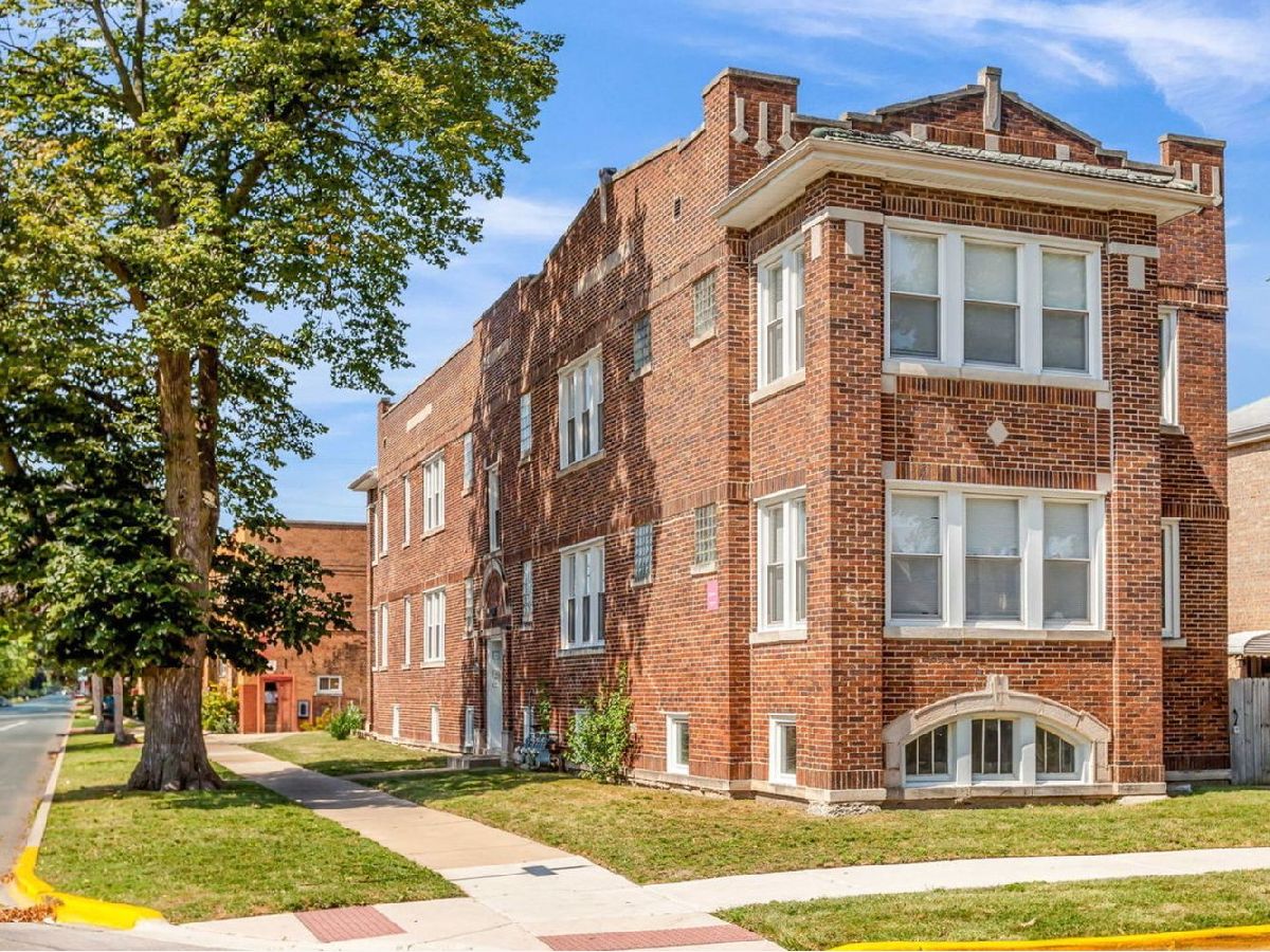  For Rent Berwyn Illinois, 1648 East