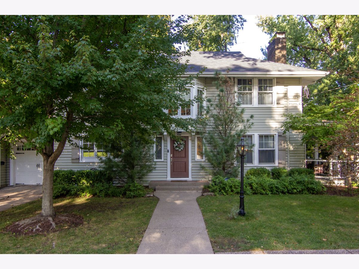 Homes For Sale Mcclellan Heights Davenport Iowa, 315 Ridgewood Avenue