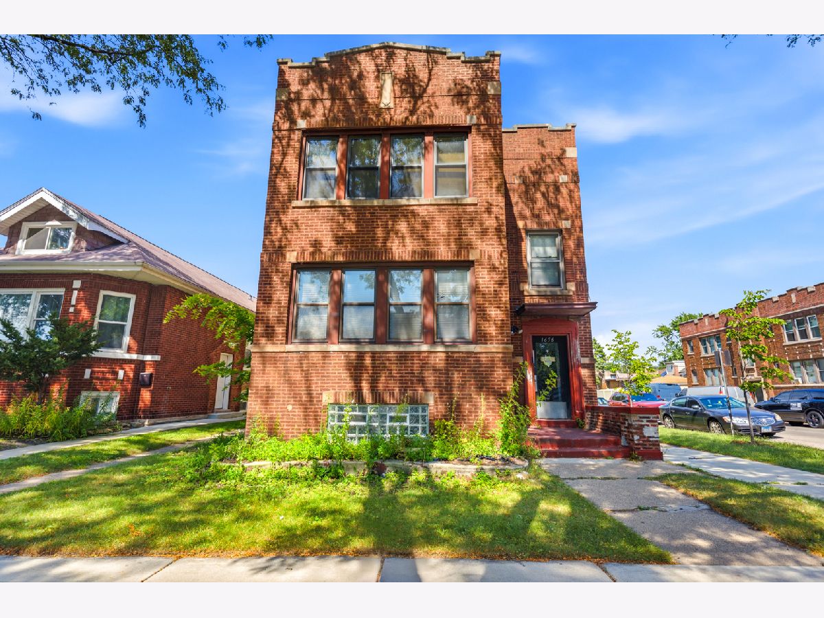  For Sale Chicago Illinois, 1656 84th Street