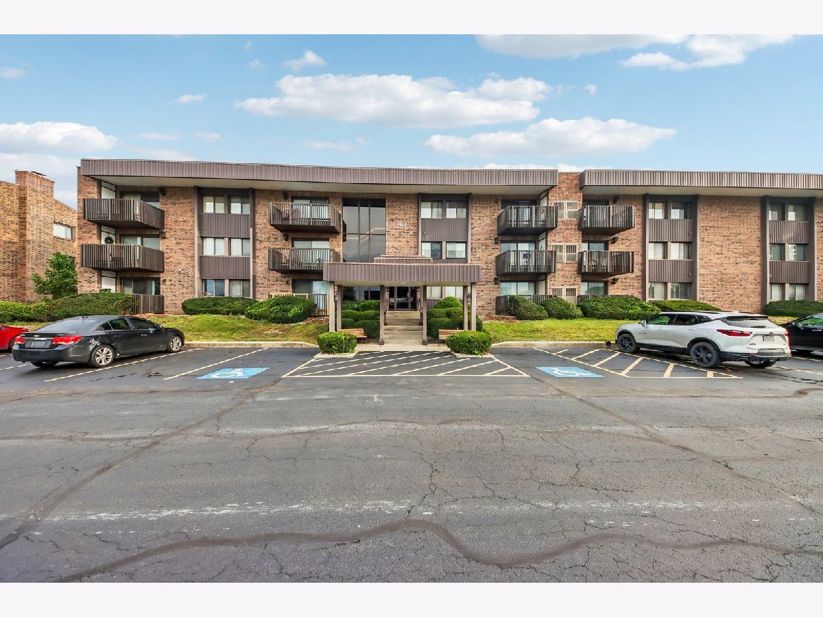  For Sale Joliet Illinois, 1420 Woodbridge Road