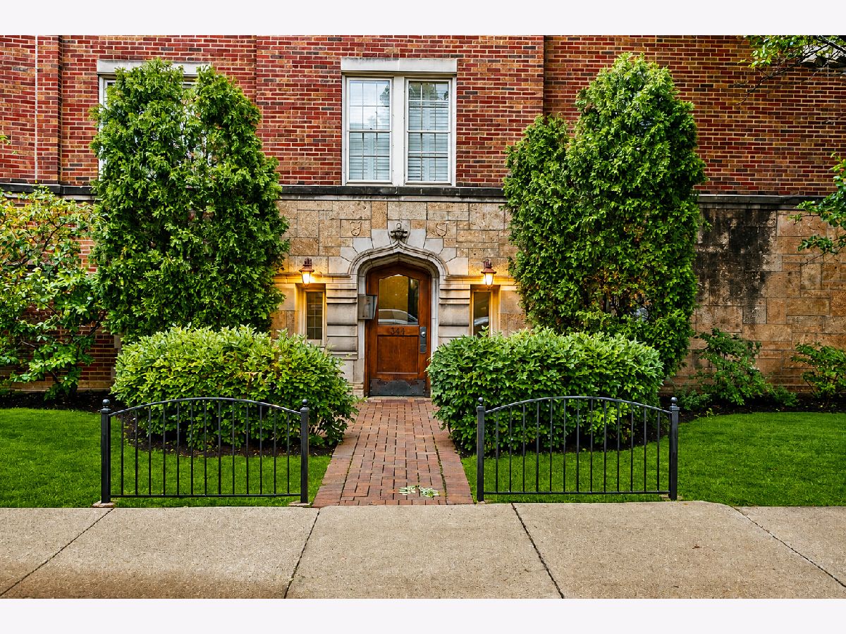  For Sale Oak Park Illinois, 344 Maple Avenue
