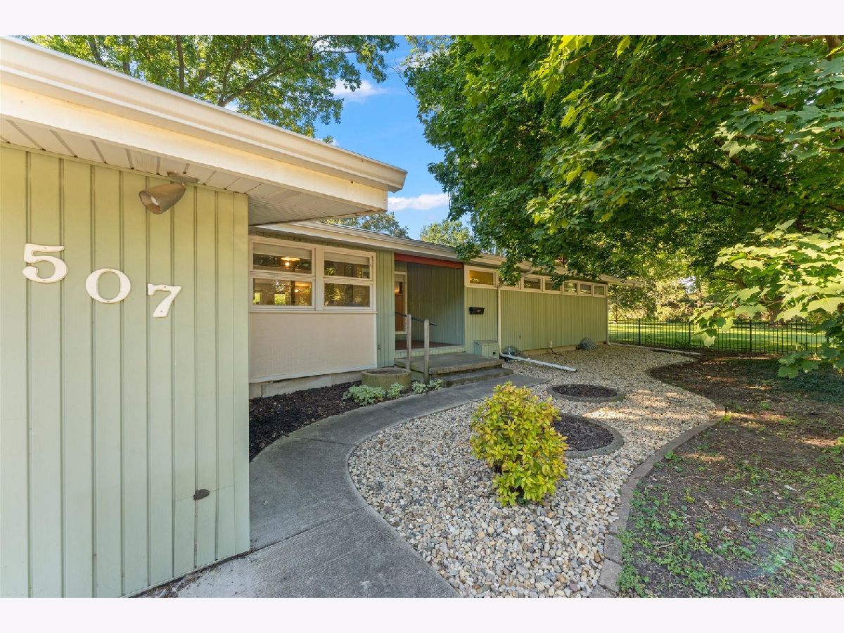  For Sale Urbana Illinois, 507 Sunnycrest Court