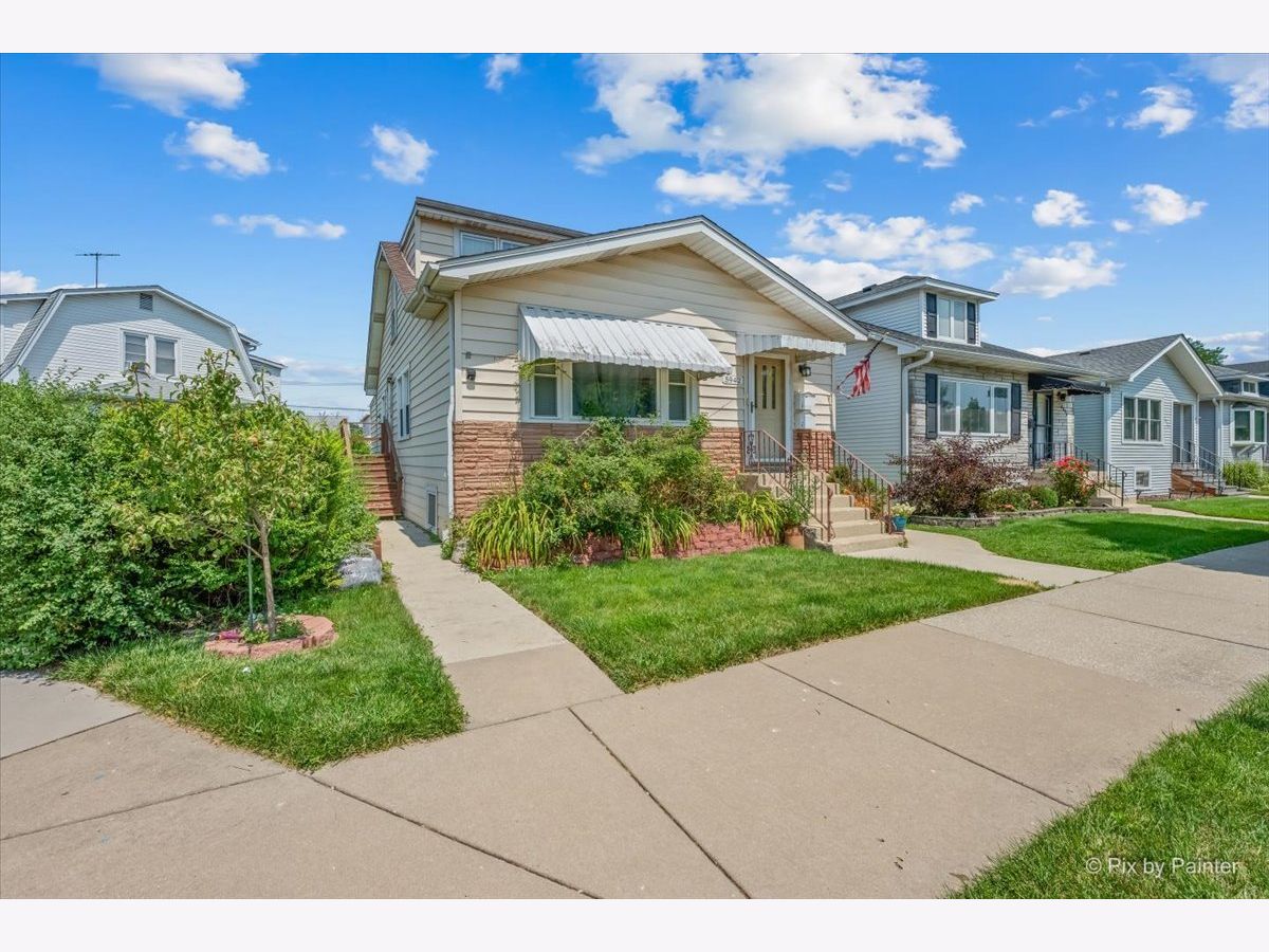  For Sale Chicago Illinois, 5942 Thorndale Avenue