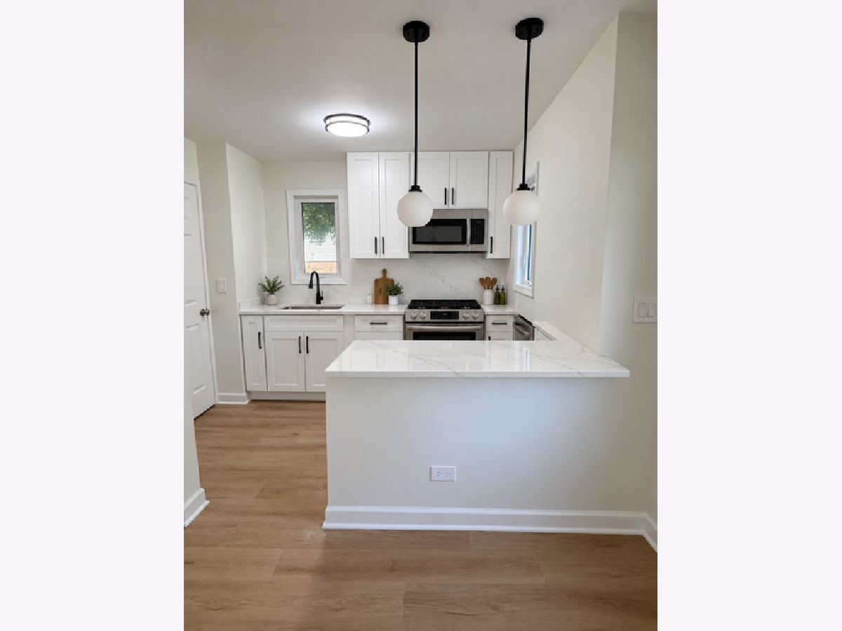  For Rent Des Plaines Illinois, 1721 Prospect