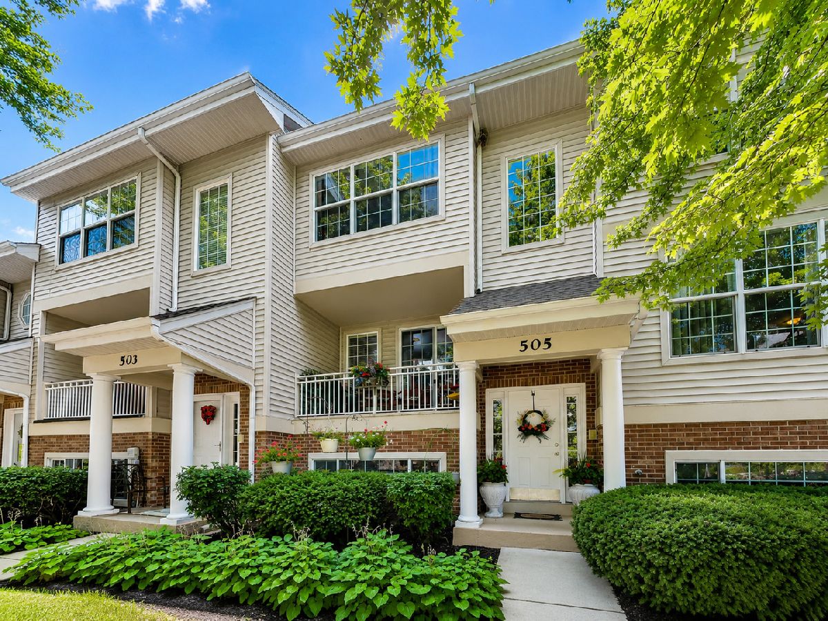 Townhomes For Sale Pheasant Run Trails St Charles Illinois, 505 Pheasant Trail