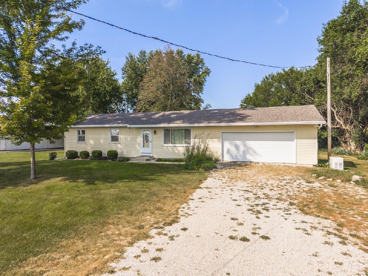  For Sale Pontiac Illinois, 14235 1775 East Road