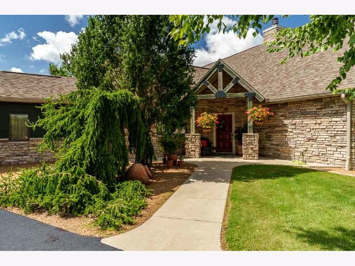  For Sale South Beloit Illinois, 15380 White School Road