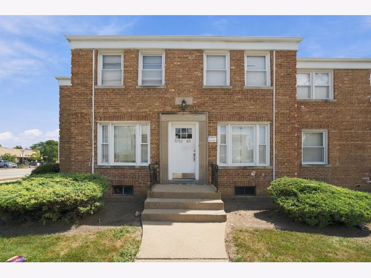  For Sale Broadview Illinois, 2203 13th Avenue