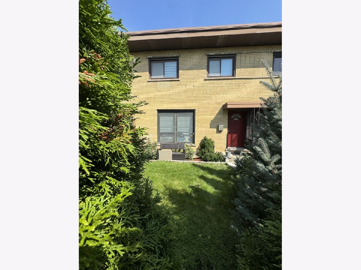  For Rent Mount Prospect Illinois, 639 Maple