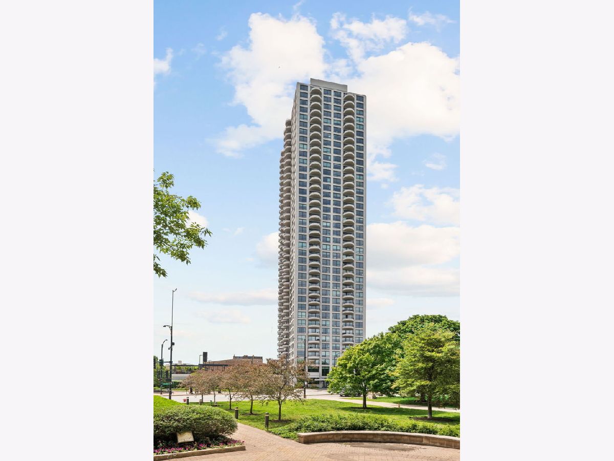  For Rent Chicago Illinois, 2020 Lincoln Park West