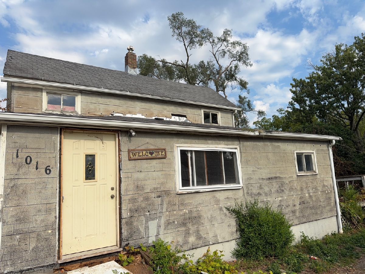  For Sale Colona Illinois, 1016 State Street