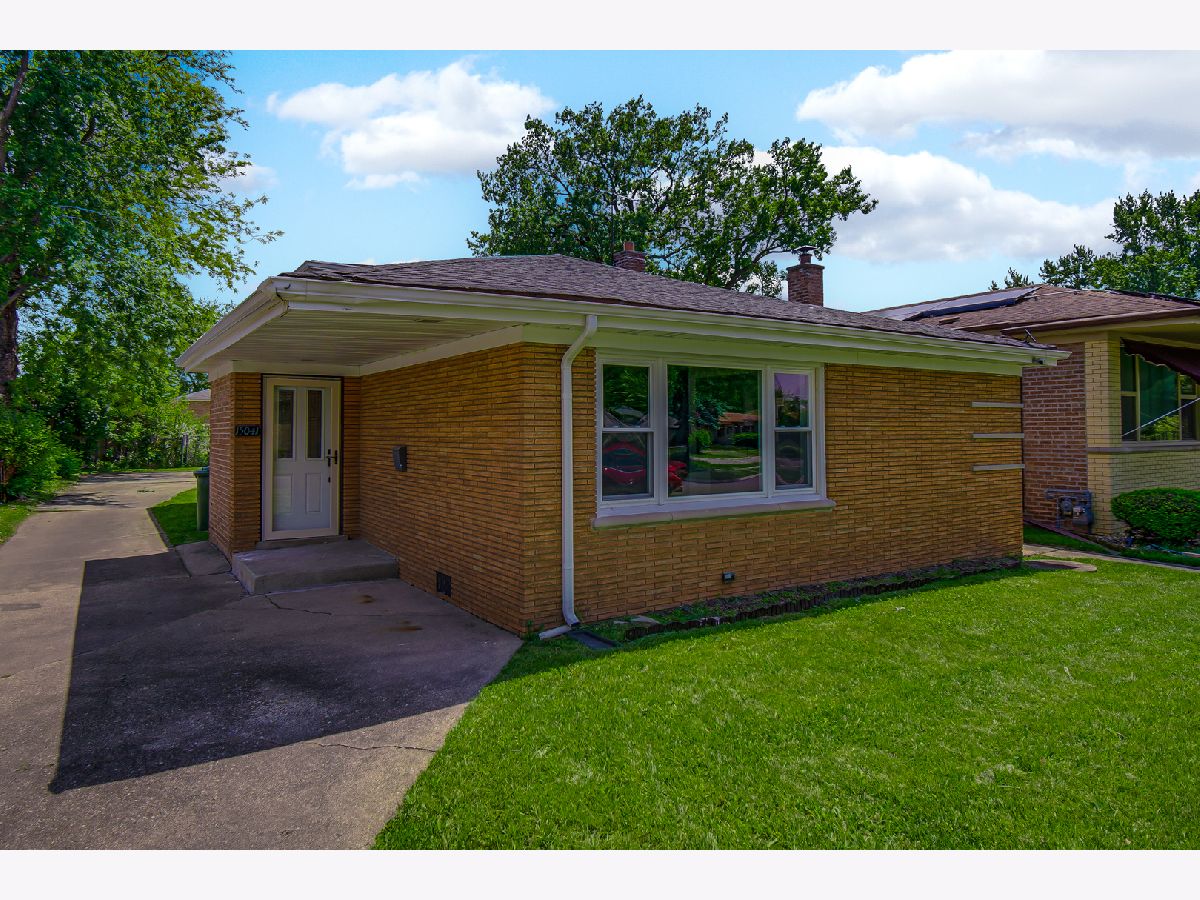  For Rent Dolton Illinois, 15041 Irving