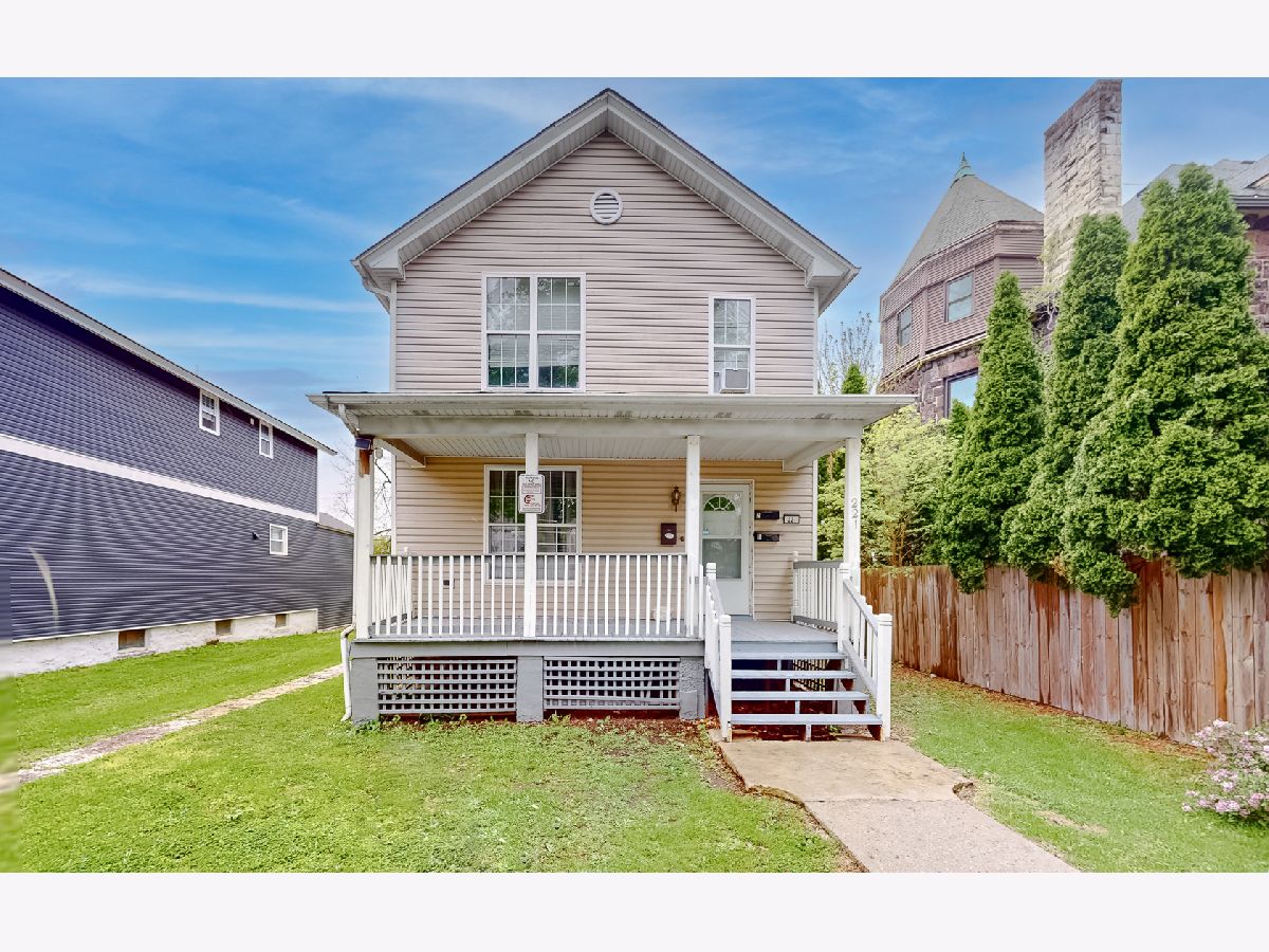  For Sale Joliet Illinois, 221 Hickory Street