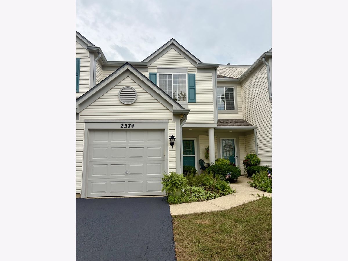 For Rent Naperville Illinois, 2574 Arcadia