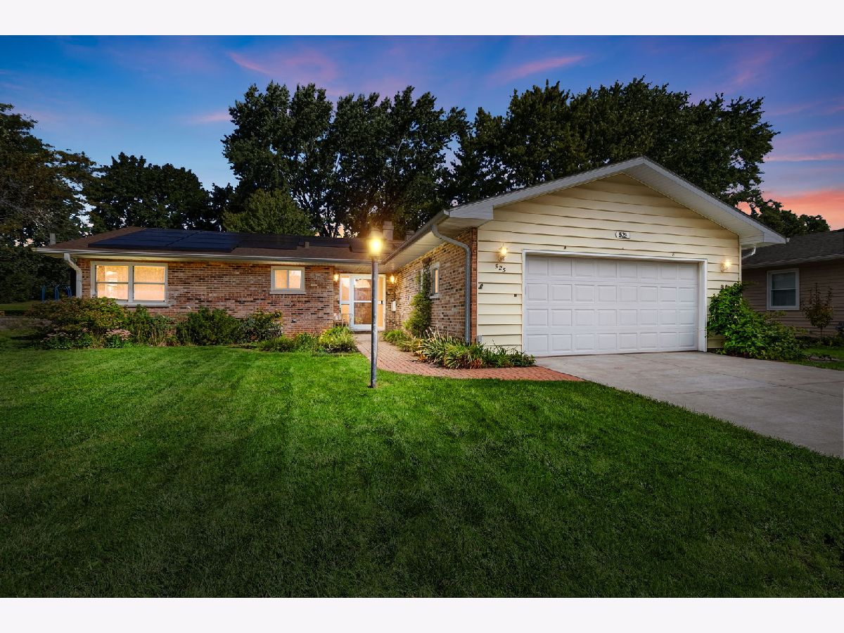  For Sale Antioch Illinois, 525 Poplar Avenue