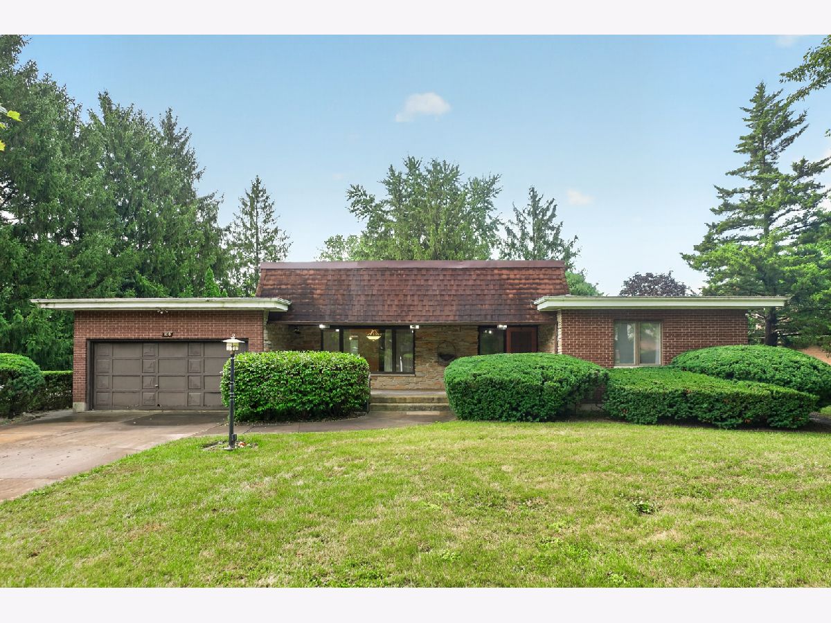 For Sale Dekalb Illinois, 100 Forsythe Lane