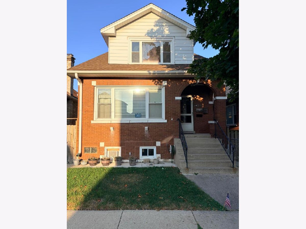  Rented Chicago Illinois, 5540 Luna