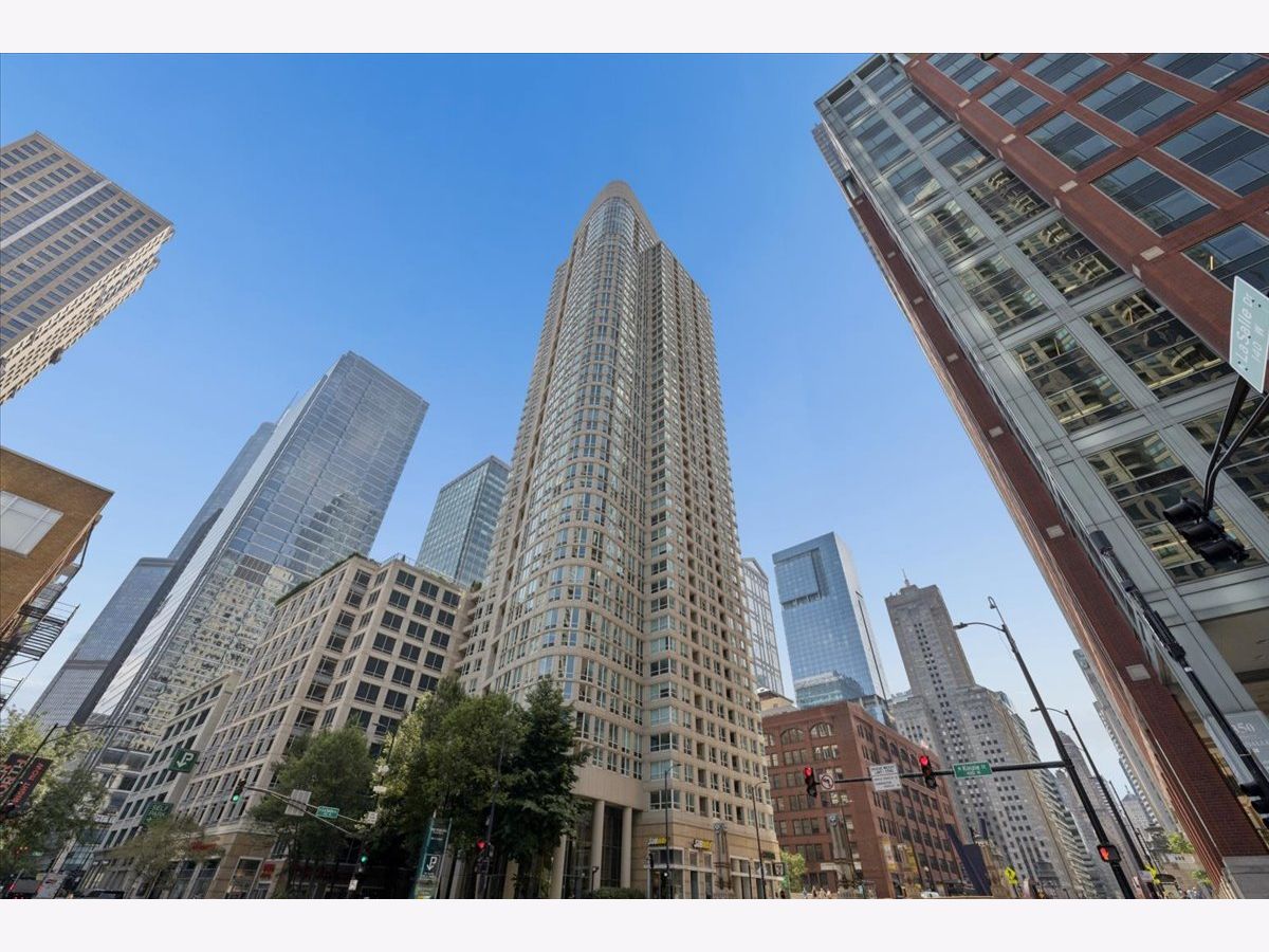  For Rent Chicago Illinois, 345 Lasalle