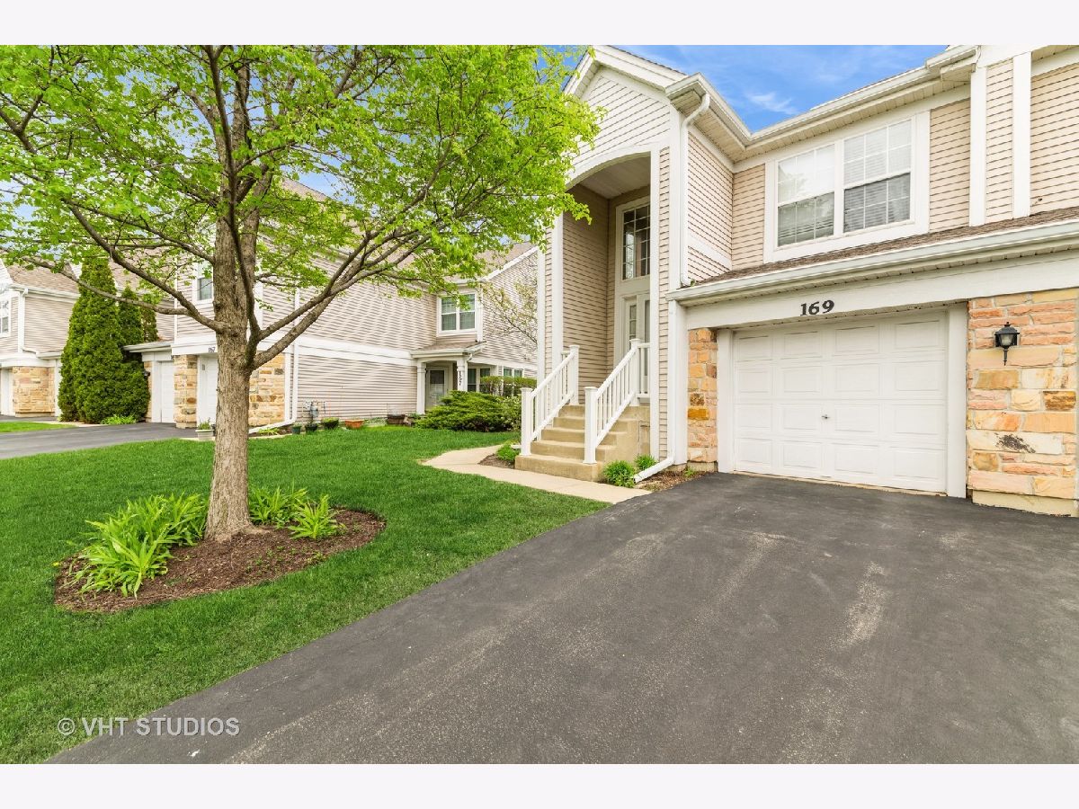  For Rent Carol Stream Illinois, 169 Concord