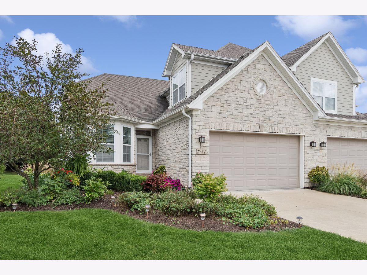  For Sale Aurora Illinois, 2737 Nicole Circle