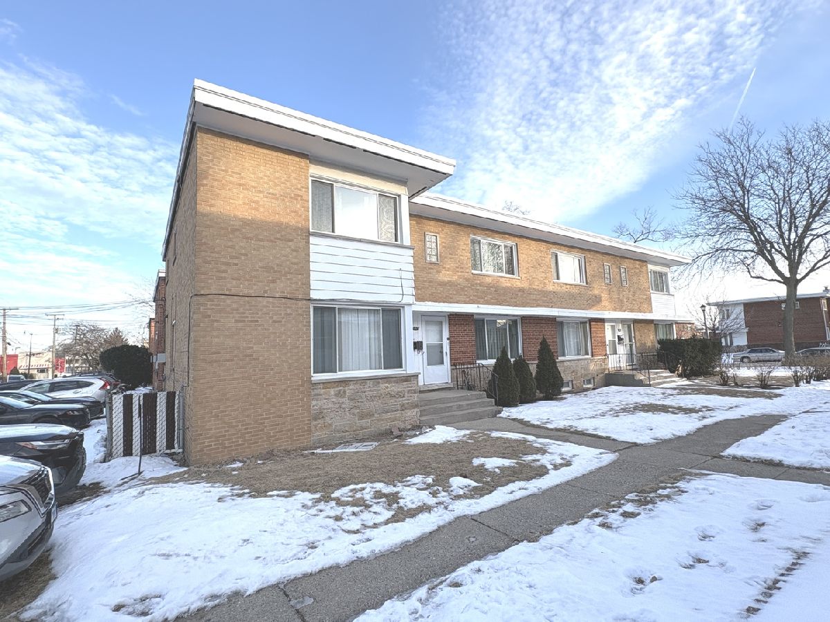  For Sale Skokie Illinois, 4864 Carol Street