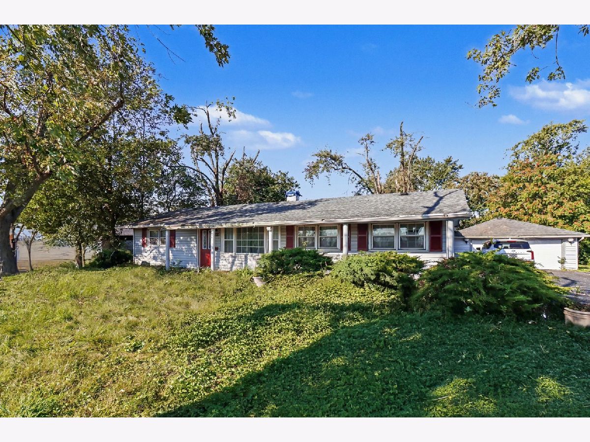  For Sale Country Club Hills Illinois, 18650 Lee Street