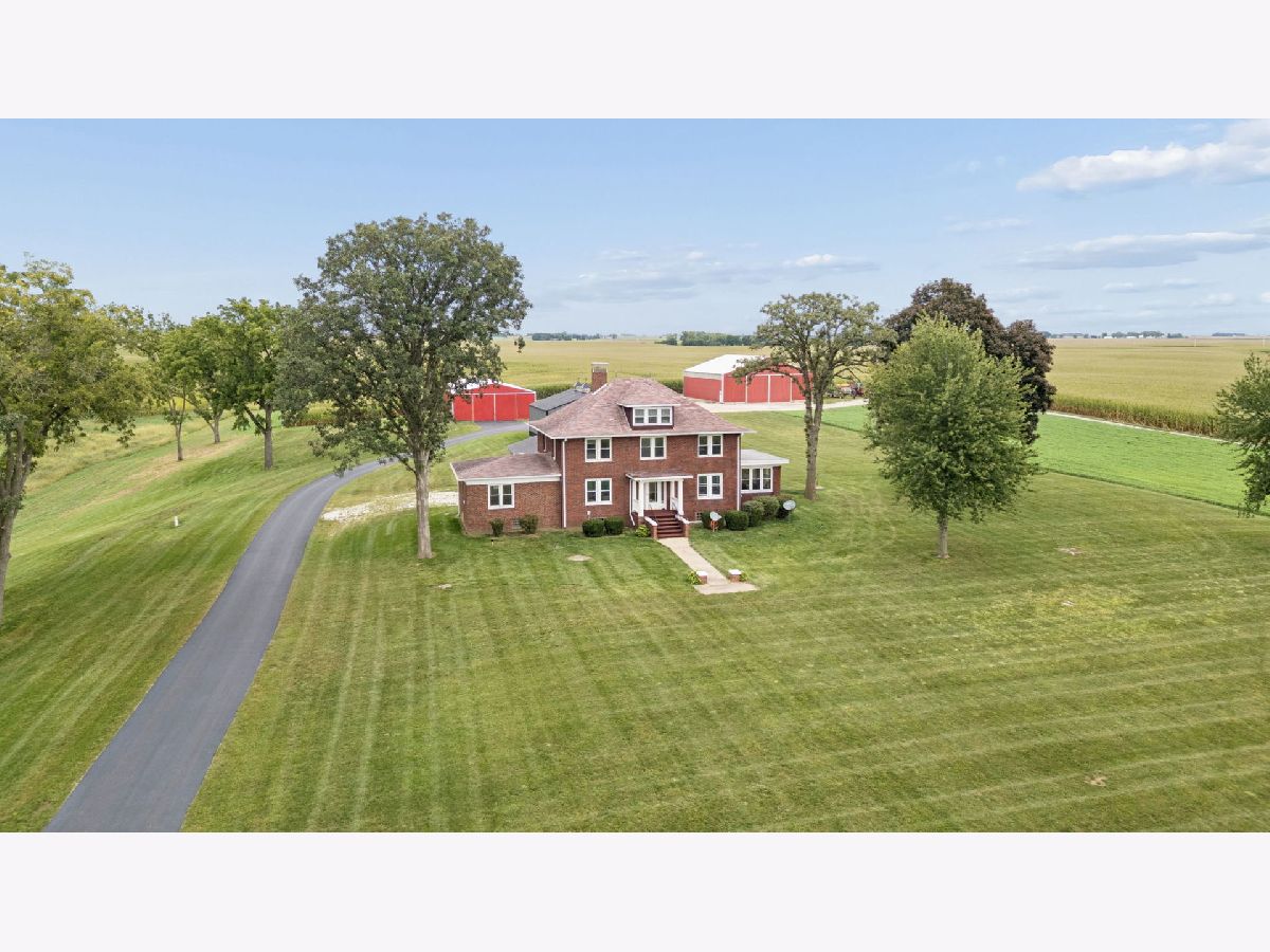  For Sale Utica Illinois, 751 3150 Road