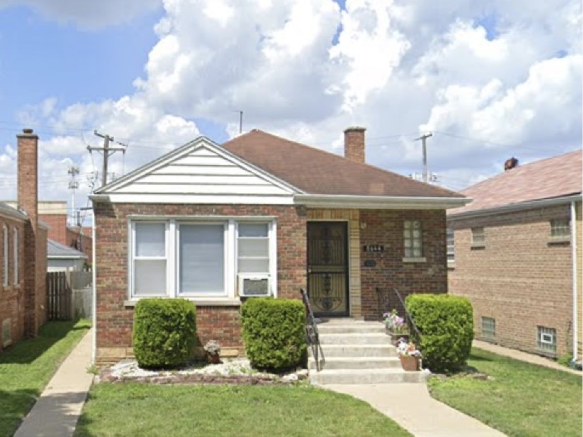  For Sale Chicago Illinois, 8644 Chappel Avenue
