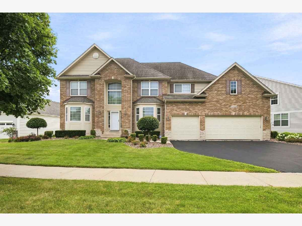  For Sale Plainfield Illinois, 15913 Selfridge Circle