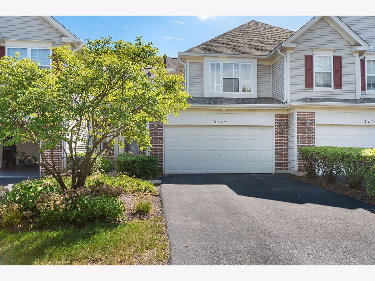 Townhomes For Rent Signature Club Naperville Illinois, 3112 Crystal Rock