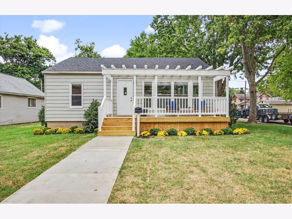  For Sale Pontiac Illinois, 517 Payson Street