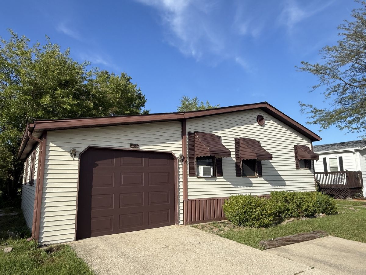  Sold Matteson Illinois, 557 Huntsbridge