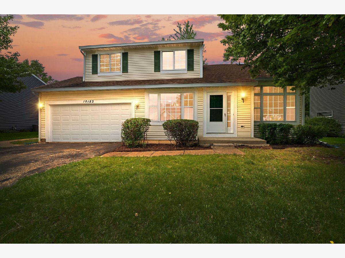  For Sale Gurnee Illinois, 18153 Banbury Drive