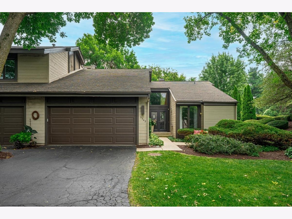  For Sale Rockford Illinois, 5343 Winding Creek Road
