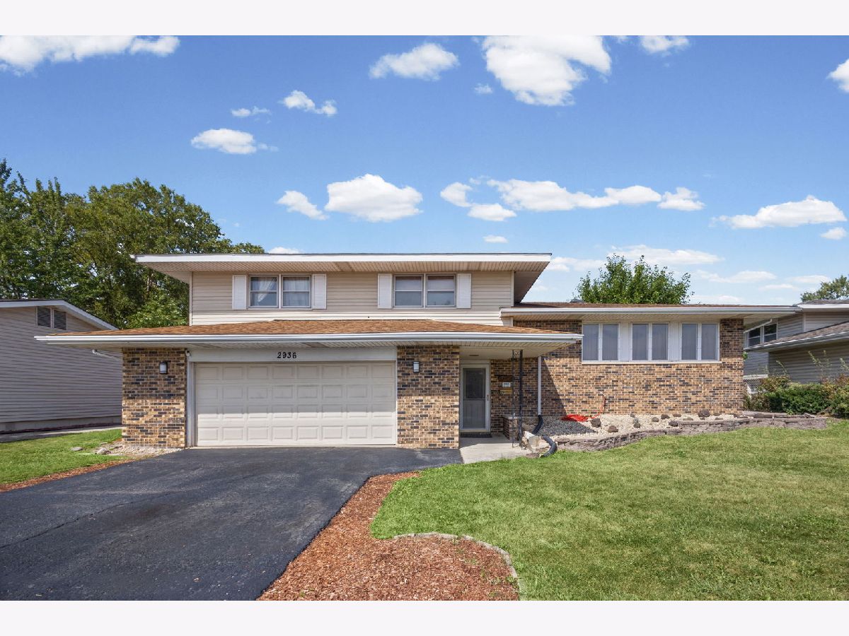  For Sale Lansing Illinois, 2936 193rd Street