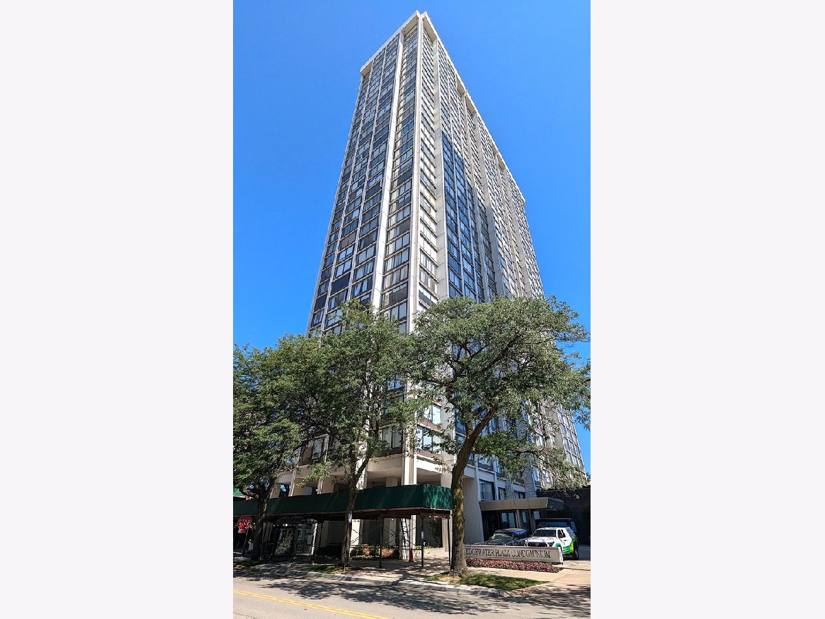  Rented Chicago Illinois, 5455 Sheridan