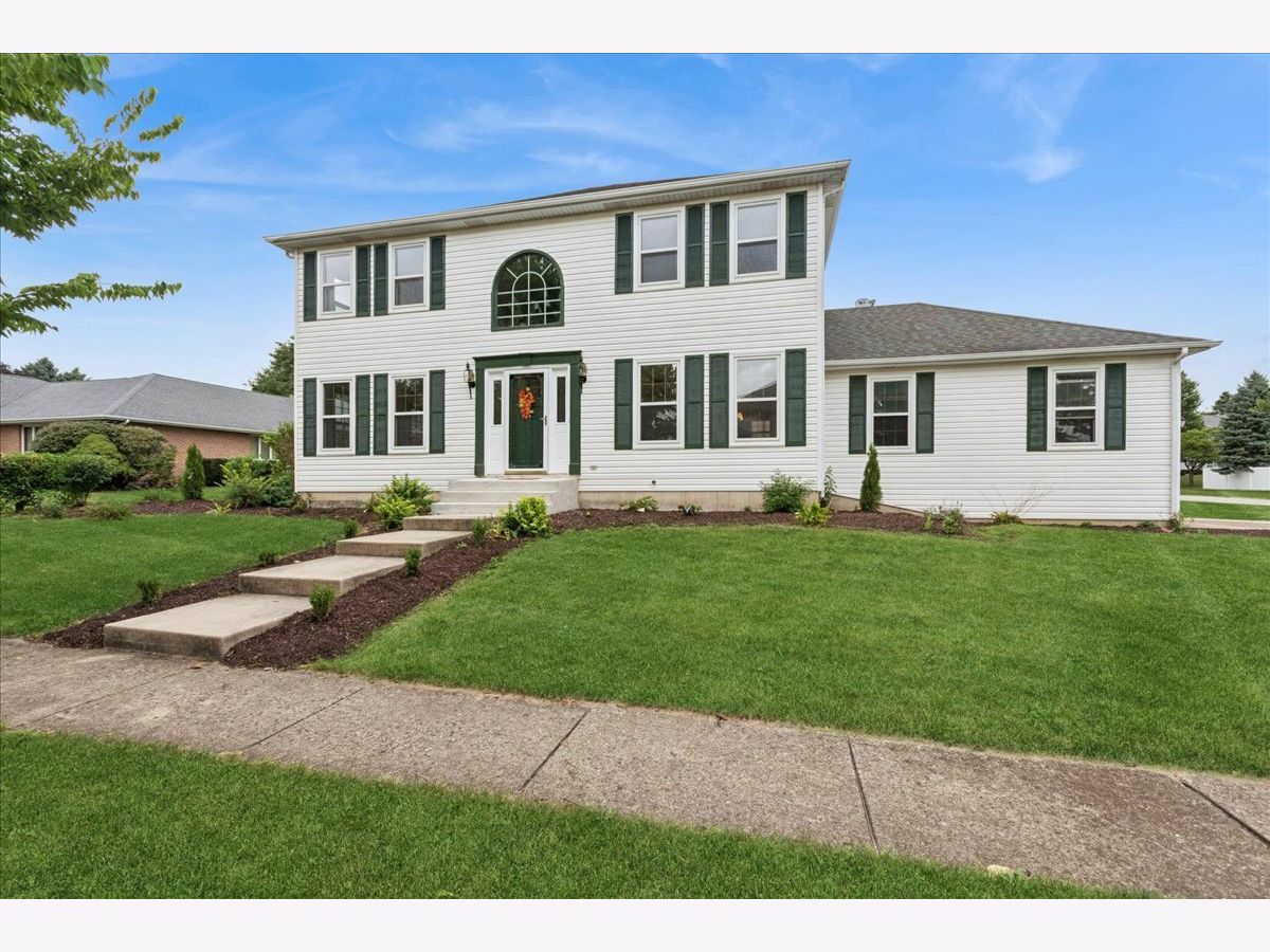 Homes For Sale Picardy Joliet Illinois, 3001 Somme Court