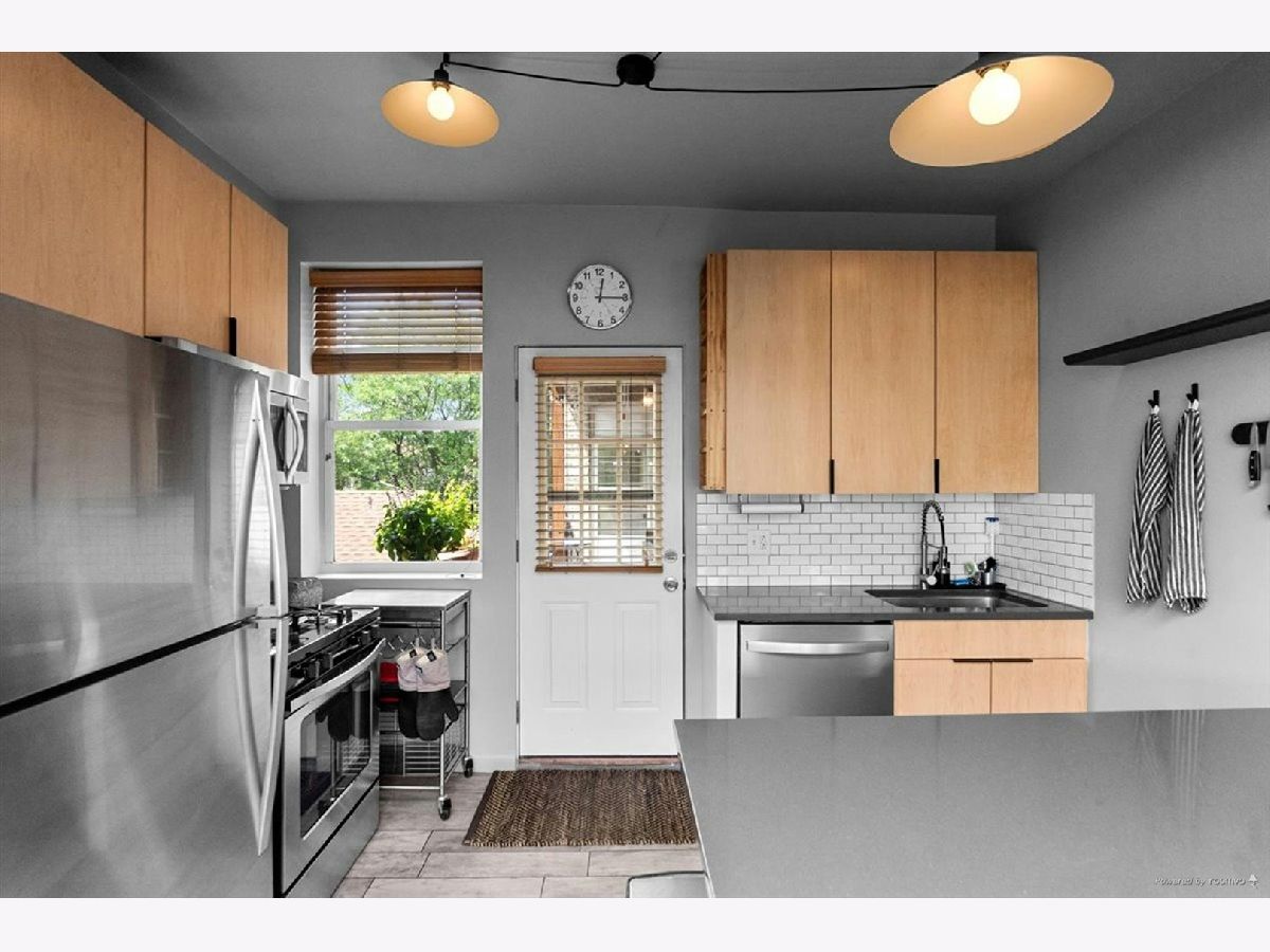  For Rent Chicago Illinois, 4862 Ashland