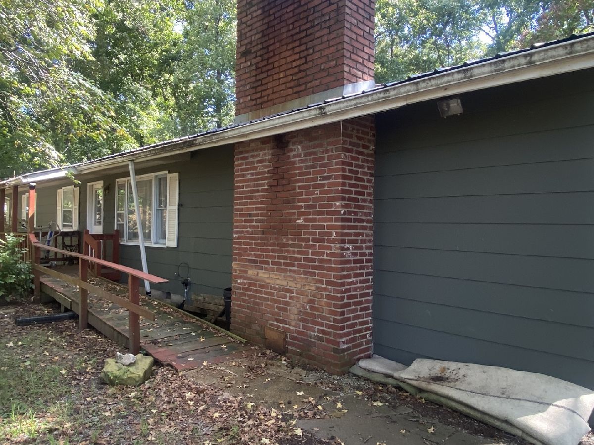  For Sale Thompsonville Illinois, 594 County Road 150 N