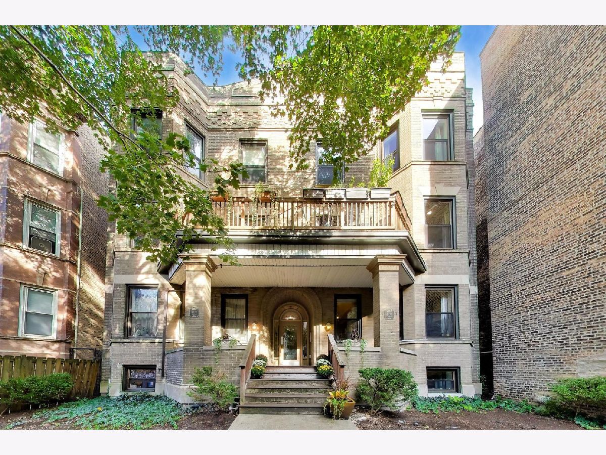  For Sale Chicago Illinois, 4921 Kenmore Avenue