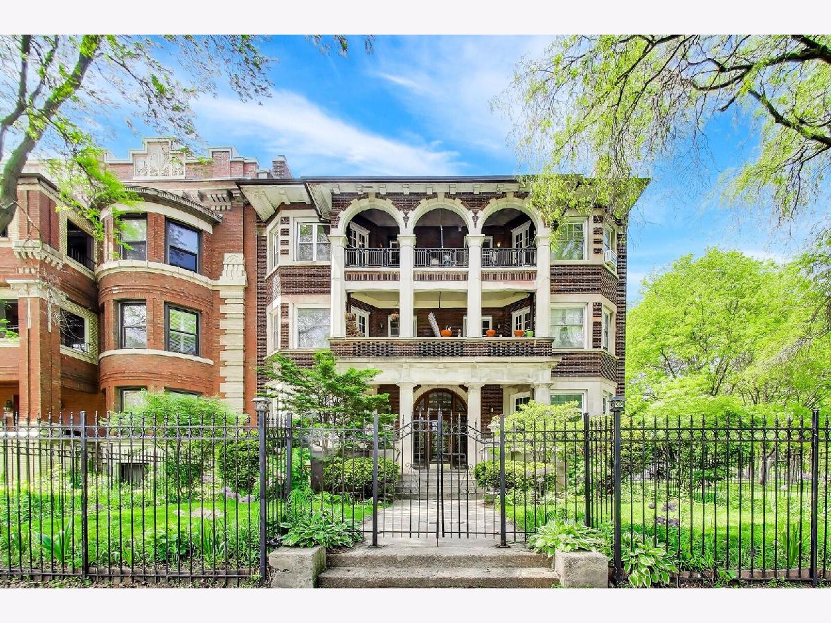  For Sale Chicago Illinois, 5036 Drexel Boulevard