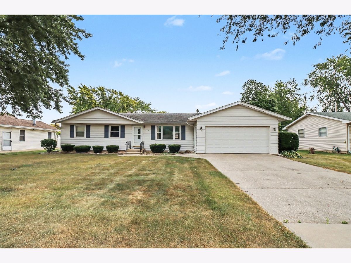  For Sale Minooka Illinois, 314 Wabena Avenue