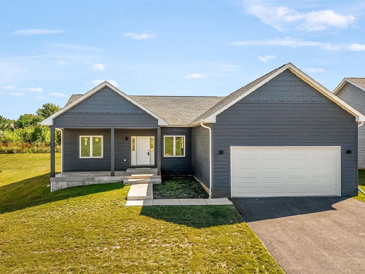  For Sale Rockford Illinois, 8531 Blue River Road