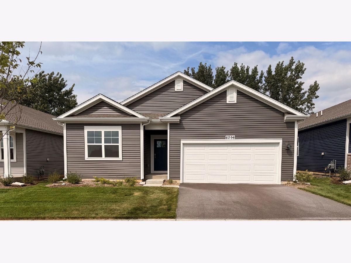  For Sale Wonder Lake Illinois, 6296 Redwood Trail
