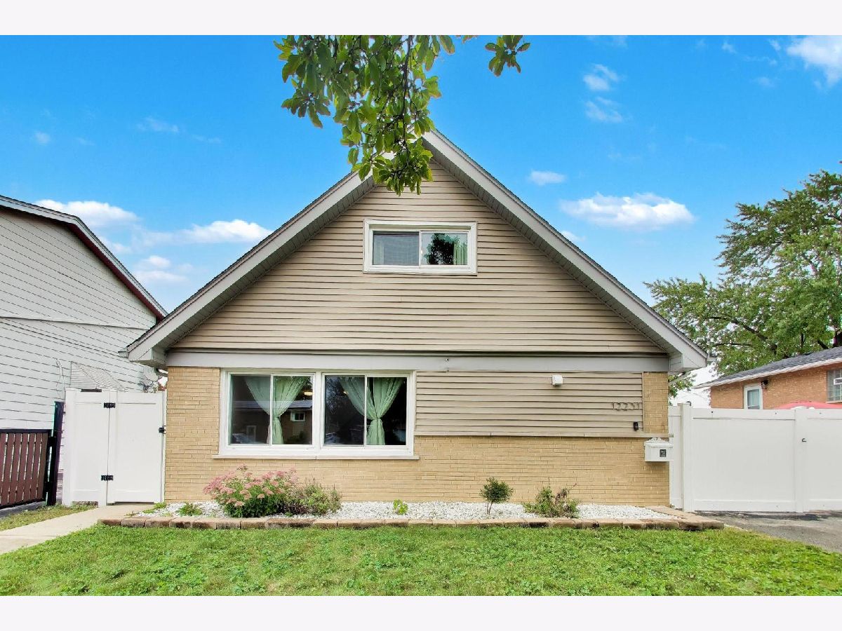  For Sale Alsip Illinois, 12231 Lawndale Avenue