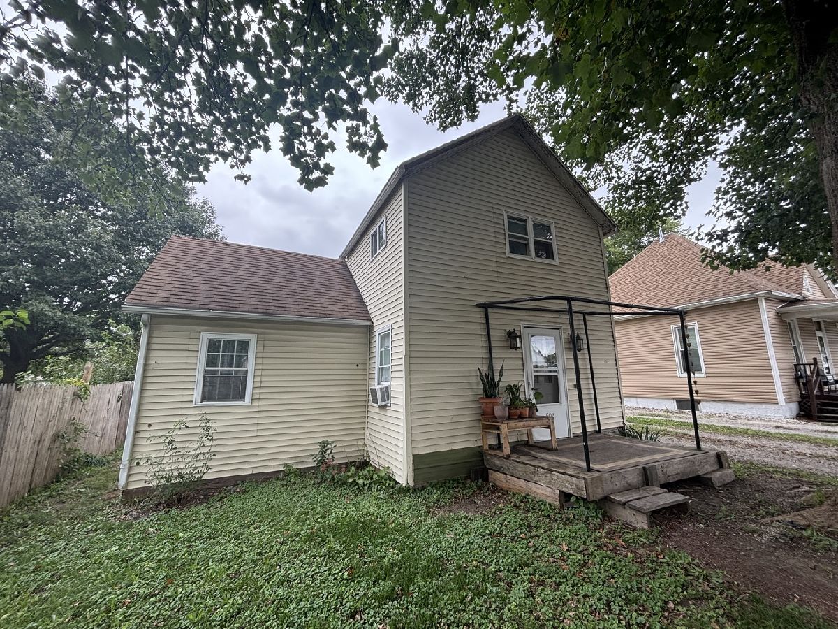  For Sale Clinton Illinois, 1507 Washington Street