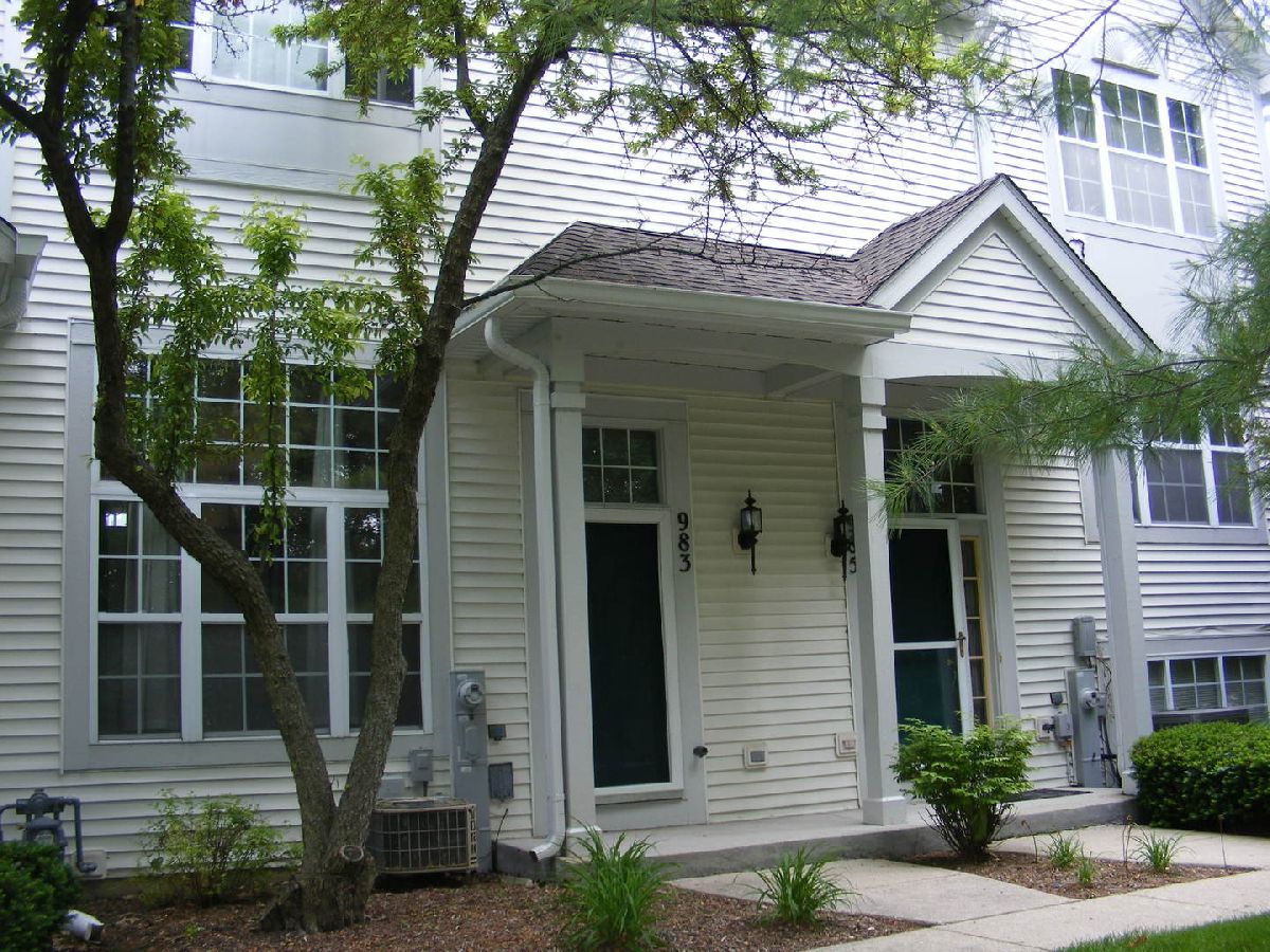  For Rent Waukegan Illinois, 983 Darla