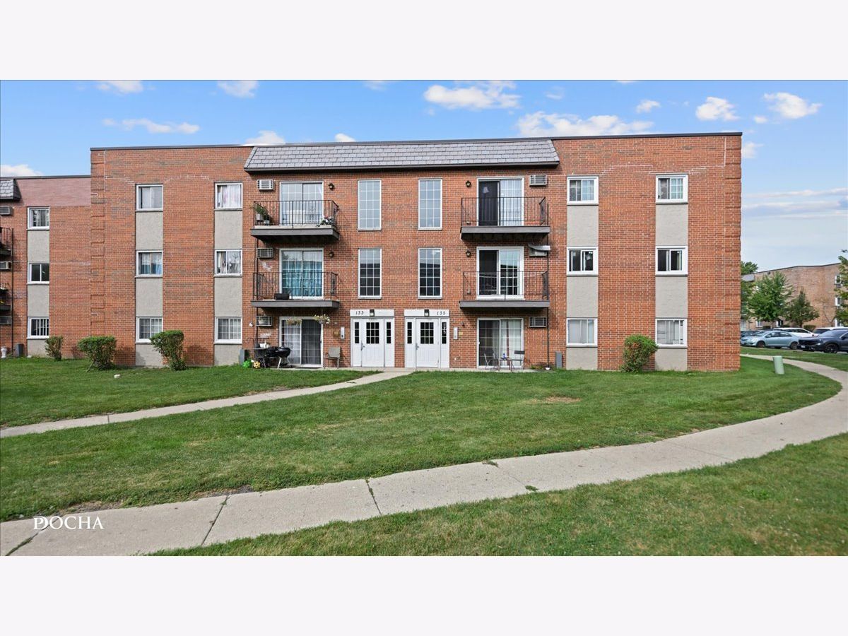  For Rent Carol Stream Illinois, 135 Elk