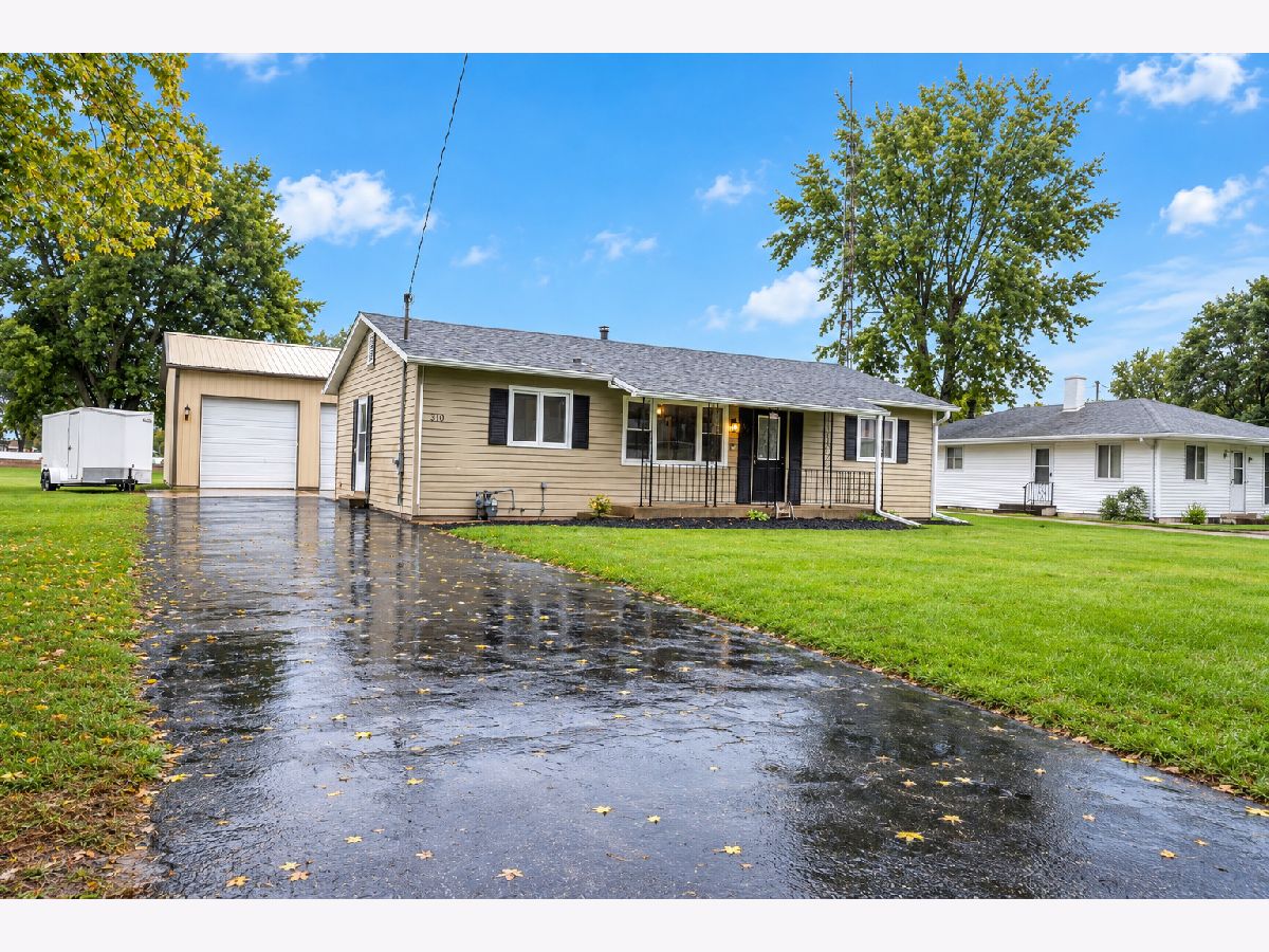  For Sale Earlville Illinois, 310 Water Street
